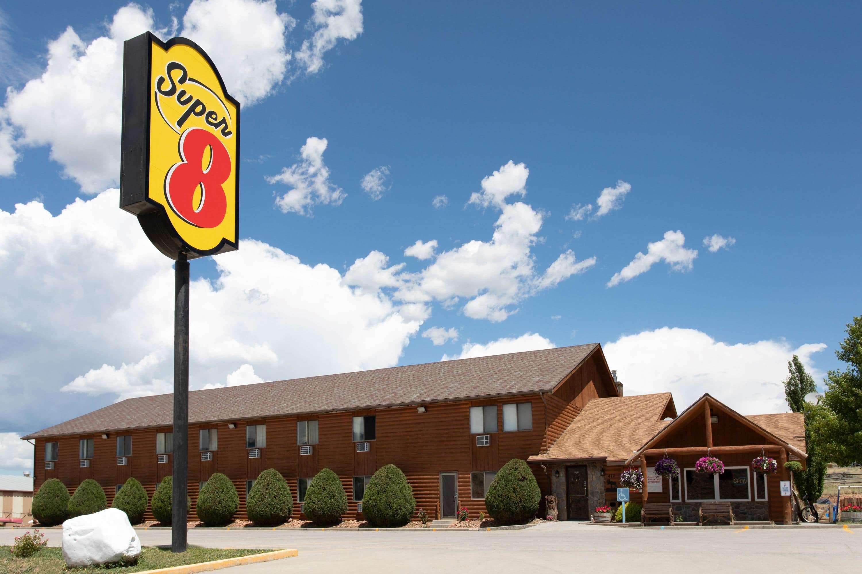 Motel Super 8 By Wyndham Dubois Zewnętrze zdjęcie